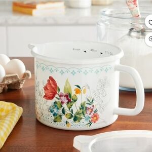 Pioneer Woman Blooming Bouguet 6c Measuring Cup With Lid